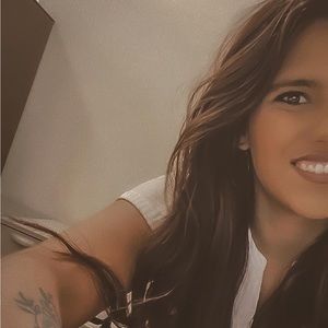 Meet your Posher, Whitley